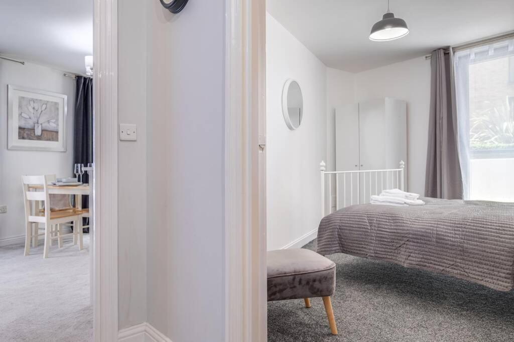 Luxury 2Bed Spacious Apartment- City Centre- Free Parking เบอร์มิงแฮม ภายนอก รูปภาพ